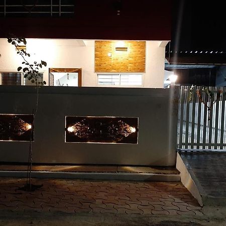 Mahadev Mansion Villa Ujjain Ngoại thất bức ảnh