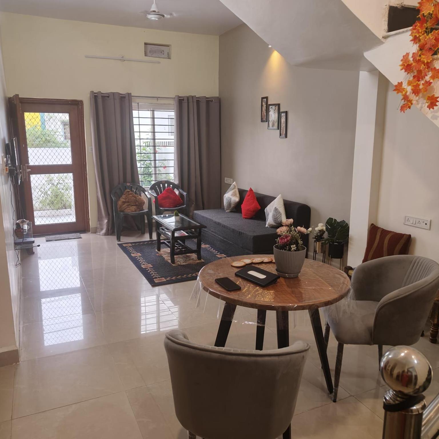 Mahadev Mansion Villa Ujjain Ngoại thất bức ảnh